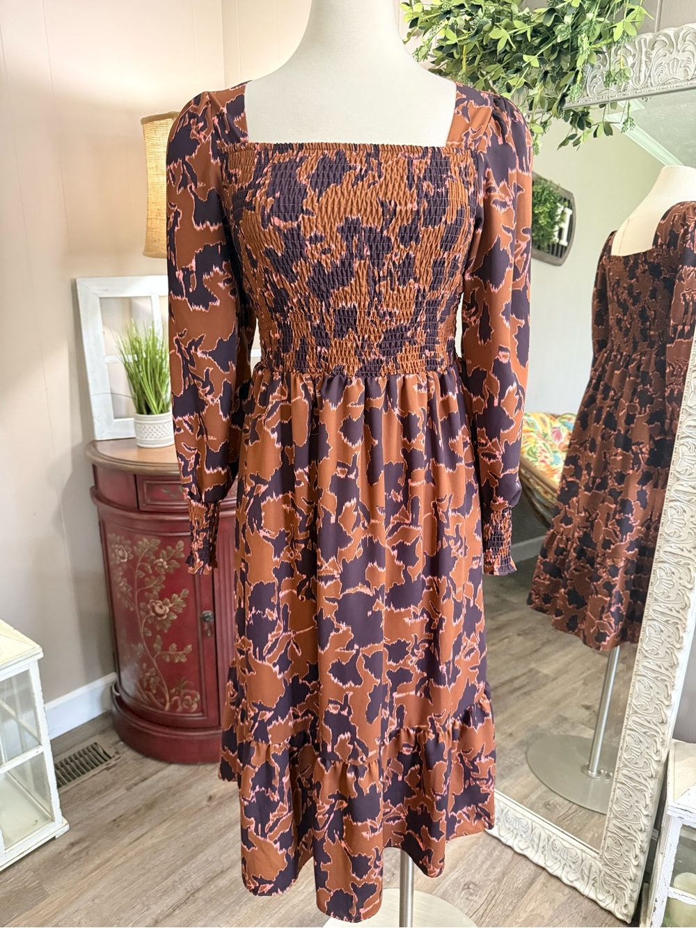 Nine West • Abstract Print Smocked Midi Dress